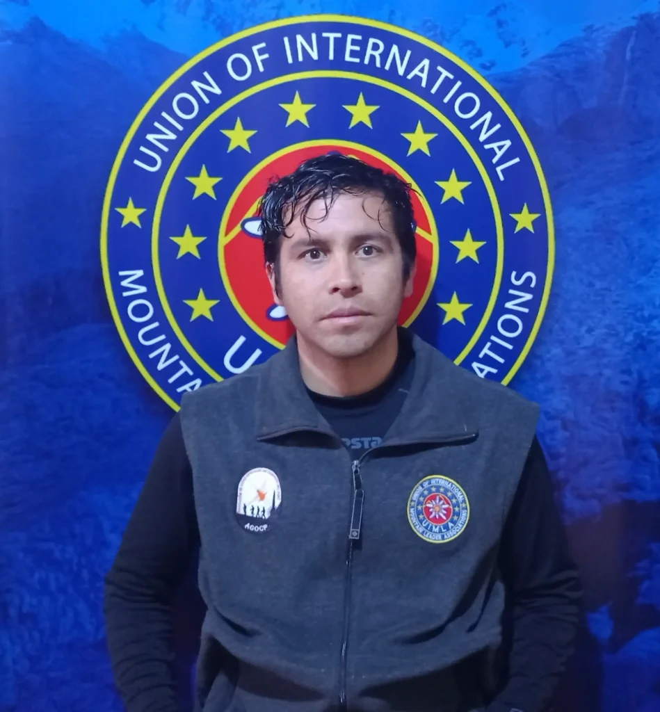 Vladimir Plejanov Torres Agama