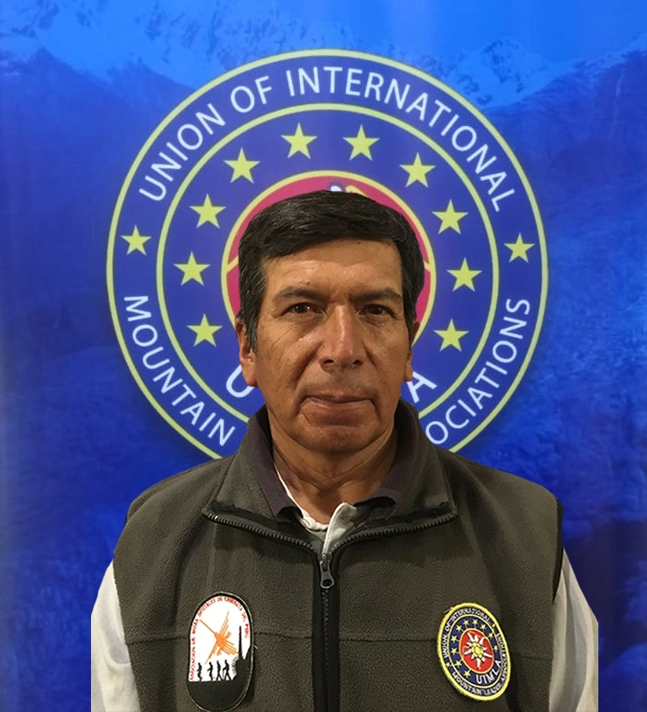 José Elviz Arias Catacora